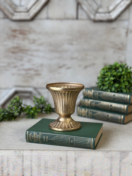 Imperial Urn | 3.75" | NOT CURRENTLY IN STOCK-New For Holiday 2026!