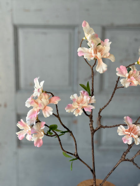 Cora Flower Spray | 27" | NOT CURRENTLY IN STOCK - Returning Spring 2027!