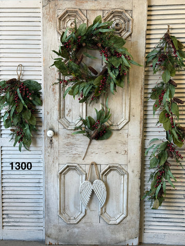 Sample Lot | Lot 1300 | Holiday | $65