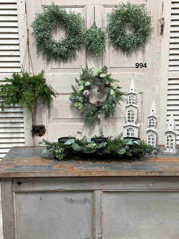 Sample Lot | Lot 994 | Holiday | $55