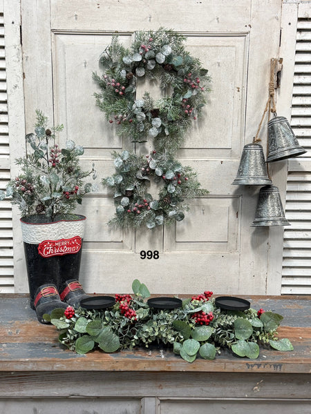 Sample Lot | Lot 998 | Holiday | $55