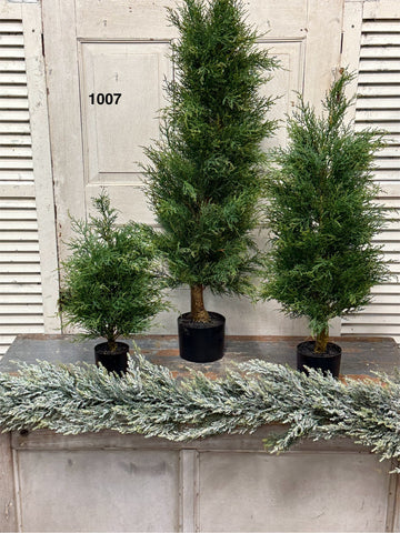 Sample Lot | Lot 1007 | Holiday | $60