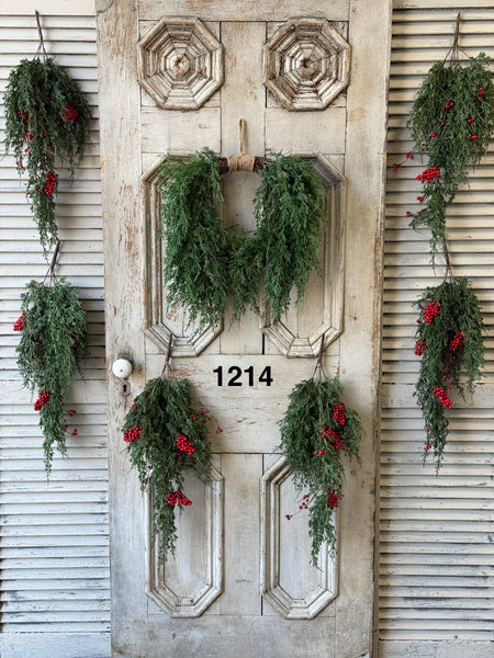 Sample Lot | Lot 1214 | Holiday