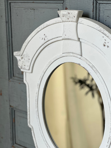 Cheshire Mirror | 24.25"