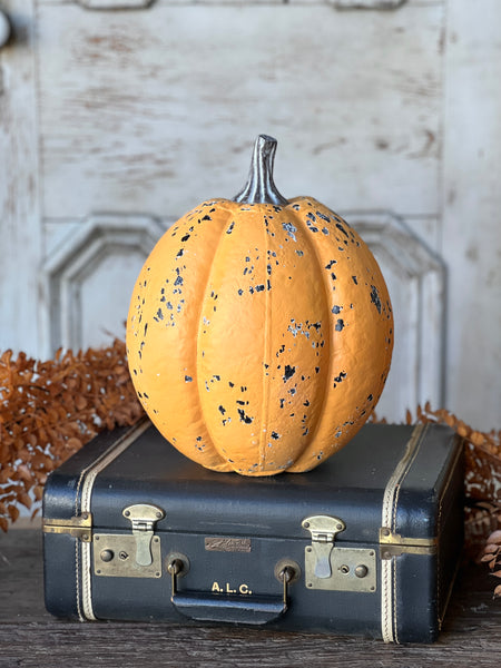 Hastings Pumpkin | 12.75" | Mustard