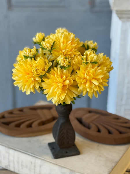 Mammy's Mums | 12" | Yellow | NOT CURRENTLY IN STOCK-New For Spring 2027!