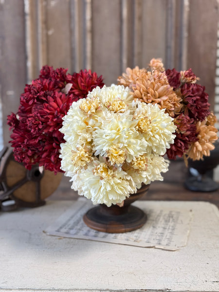 Darlington Bouquet | 12" | Claret | NOT CURRENTLY IN STOCK-New For Holiday 2026!