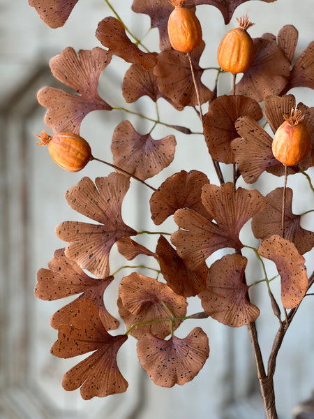 Gleaning Ginkgo Spray | 29"