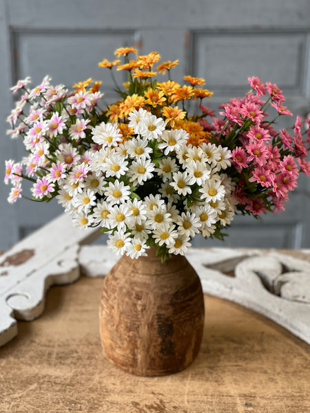 Curtsy Daisy Bush | 16" | Pink | NOT CURRENTLY IN STOCK-New For Spring 2026!