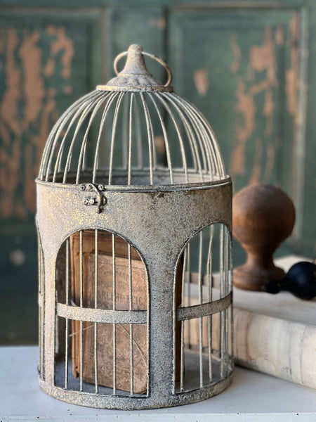 Lille Bird Abode | 17"