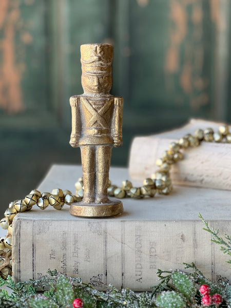 Noble Nutcracker | 7" | Gilded