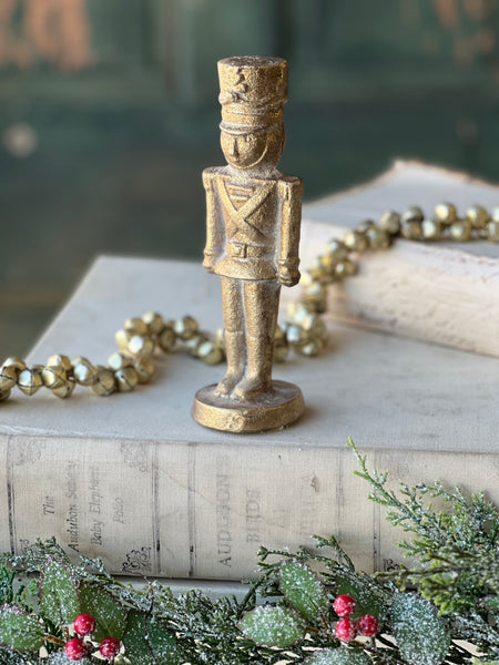 Noble Nutcracker | 7" | Gilded