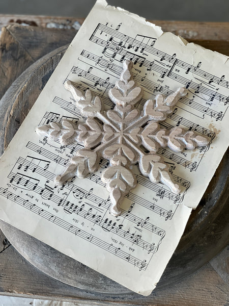 Simple Snowflake | 7.5" | Stellar | Limited Stock - Last 12pcs! (Will be discontinued for Holiday 2026)