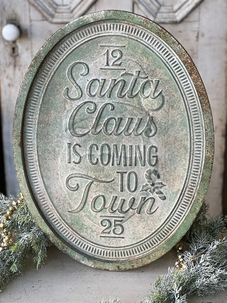 Santa Claus Is Coming To Town | 24.5"
