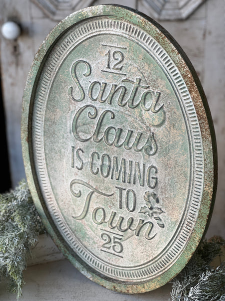 Santa Claus Is Coming To Town | 24.5"