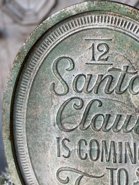 Santa Claus Is Coming To Town | 24.5"