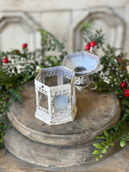 Sugarbush Lantern | 10"