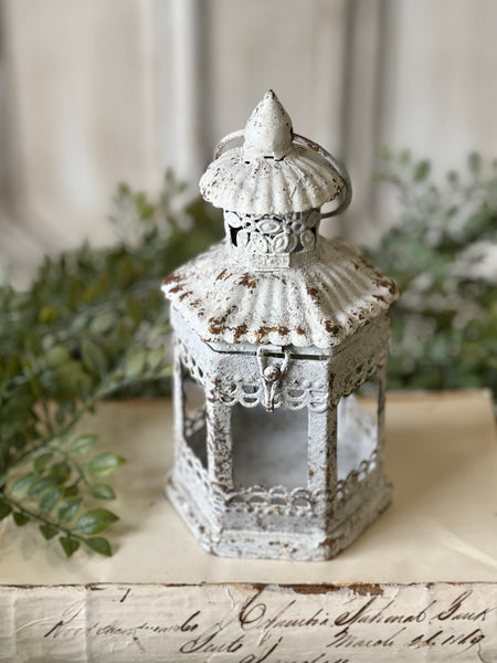 Sugarbush Lantern | 10"