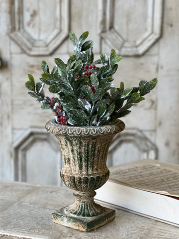 Killington Urn | 10.5"