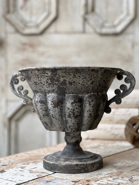 Lorelei Vessel | 9.5"