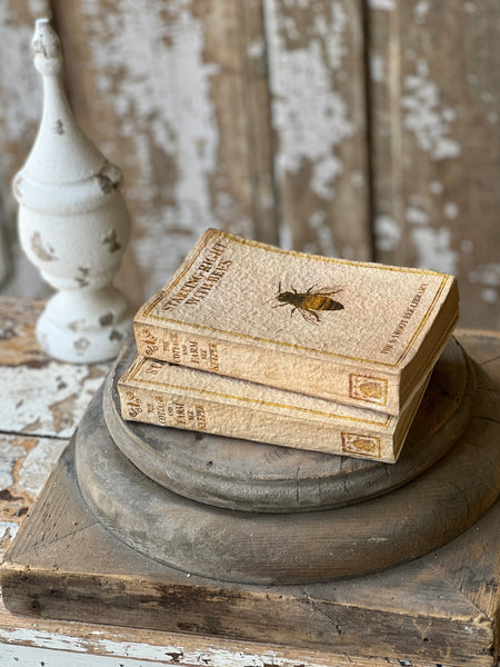 Novel Notes | Beekeeper