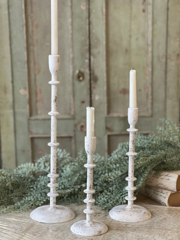 Chinkapin Taper Holder | 12.5"