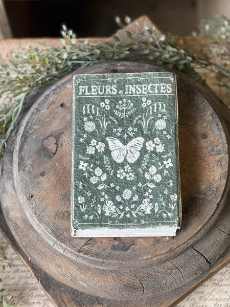 Vintage Volumes | Fleurs et Insectes | NOT CURRENTLY IN STOCK-New For Spring 2026!
