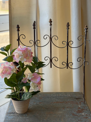 Arbor Gate | 22" | NOT CURRENTLY IN STOCK-New For Spring 2027!