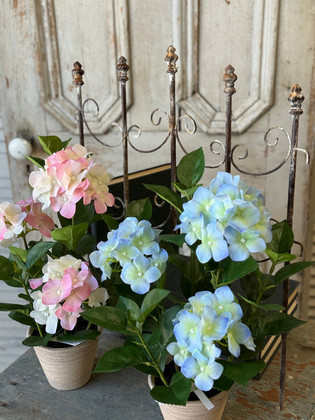 Arbor Gate | 22" | NOT CURRENTLY IN STOCK-New For Spring 2027!