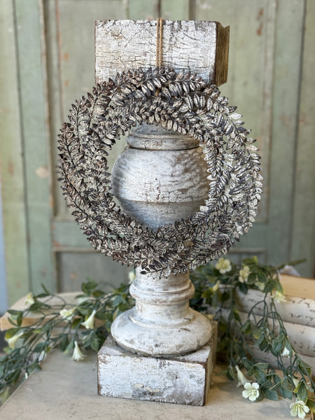 Botanica Wreath | 10" | NOT CURRENTLY IN STOCK-New For Spring 2027!