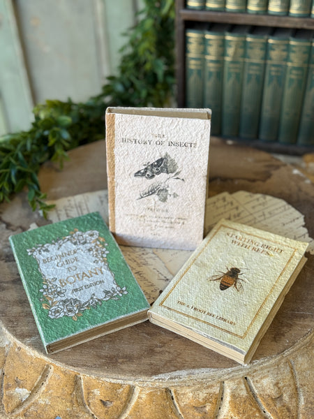 Petite Pages | Insects | NOT CURRENTLY IN STOCK-New For Spring 2027!