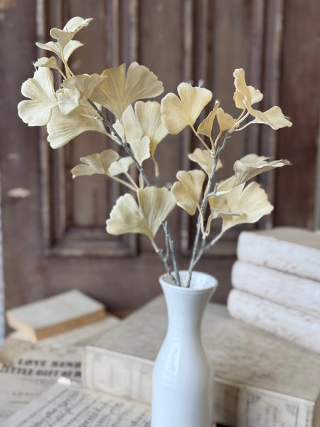 Fanlight Spray | 24" | Flax | NOT CURRENTLY IN STOCK-New For Holiday 2026!