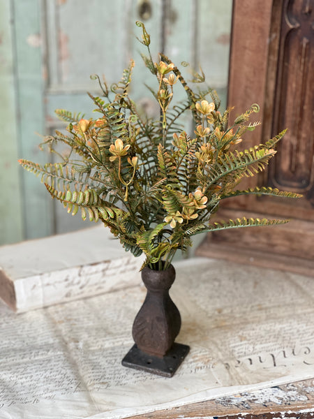 Providence Floret & Fern Bush | 18"