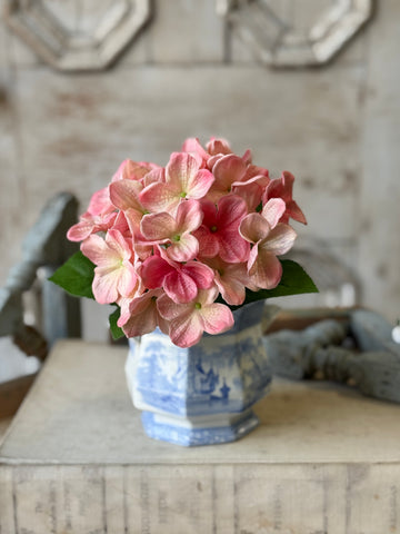 Lillith Hydrangeas | 11.5" | Posy | NOT CURRENTLY IN STOCK-New For Spring 2027!