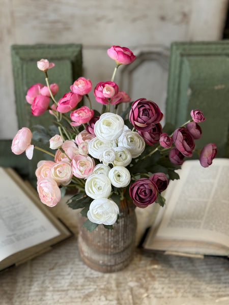 Brightside Blooms | 15" | Maven | NOT CURRENTLY IN STOCK-New For Spring 2027!