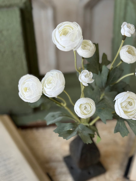 Brightside Blooms | 15" | Halo | NOT CURRENTLY IN STOCK-New For Spring 2027!