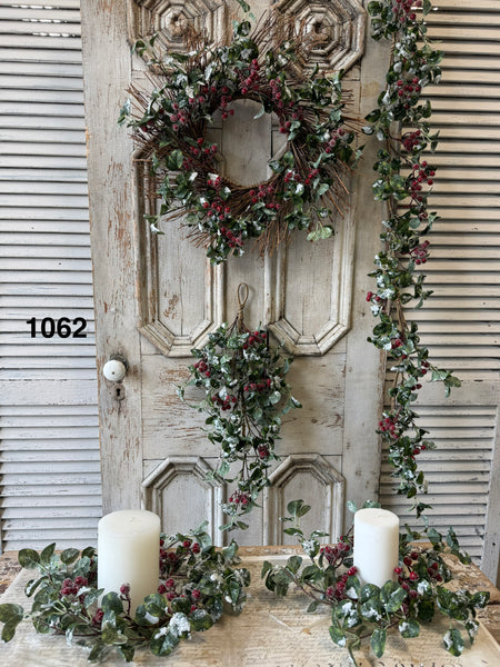 Sample Lot | Lot 1062 | Holiday