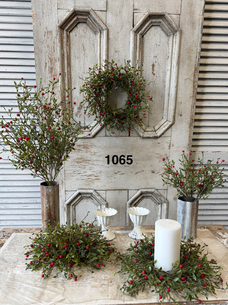 Sample Lot | Lot 1065 | Holiday