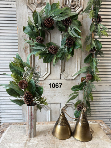 Sample Lot | Lot 1067 | Holiday | $50