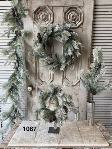 Sample Lot | Lot 1087 | Holiday | $65