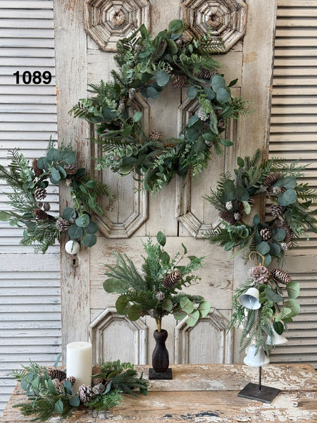 Sample Lot | Lot 1089 | Holiday