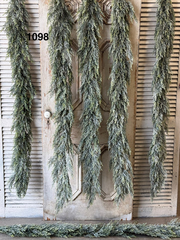 Sample Lot | Lot 1098 | Holiday | SOLD OUT