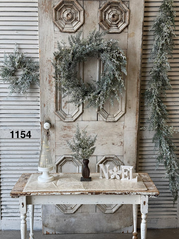 Sample Lot | Lot 1154 | Holiday | $65