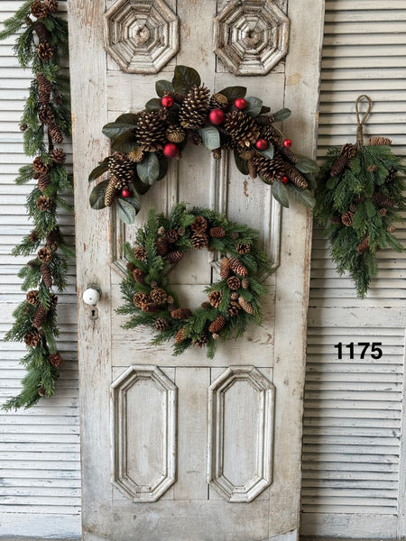 Sample Lot | Lot 1175 | Holiday