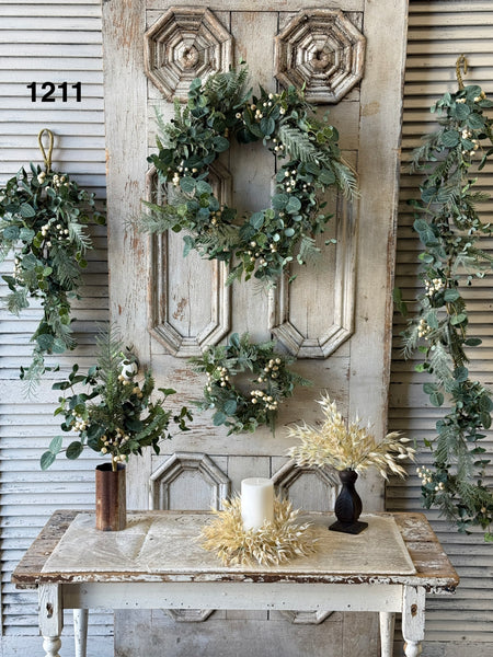 Sample Lot | Lot 1211 | Holiday