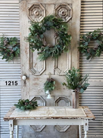 Sample Lot | Lot 1215 | Holiday | $65
