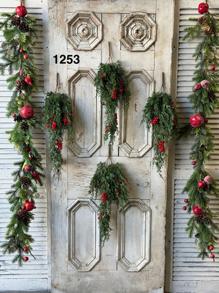 Sample Lot | Lot 1253 | Holiday