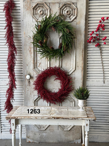 Sample Lot | Lot 1263 | Holiday | $75