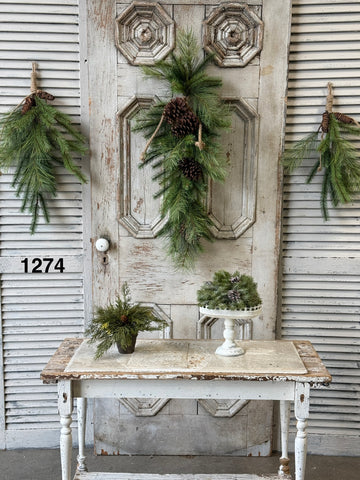 Sample Lot | Lot 1274 | Holiday | $65