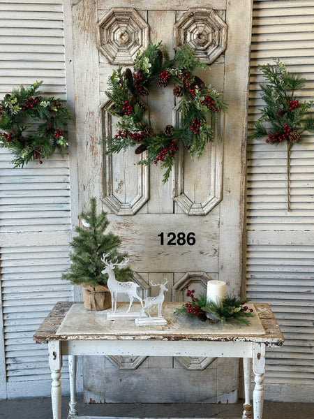 Sample Lot | Lot 1286 | Holiday